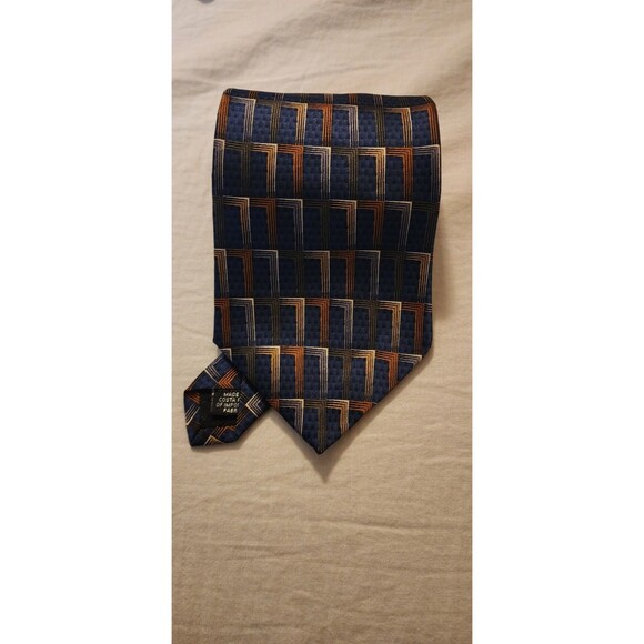 Bill Blass Men's 100% Silk Geometric Neck Tie Blue 4" x 57" - Picture 1 of 3